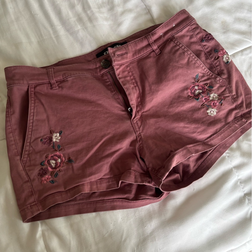 Express Mauve Mid Rise Shortie